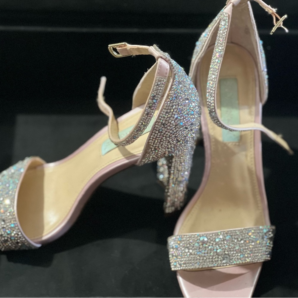 Betsey Johnson Sb-rina heeled sandal